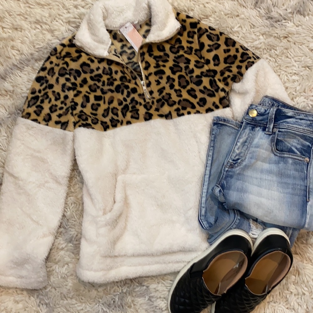 Leopard and White Fleece Half Zip Pullover Jacket - Picture 4 of 9